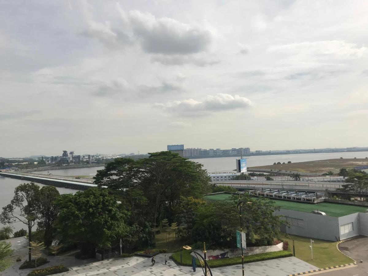 R&F Princess Cove Premium Home Stay 3Bed 2Bath Johor Bahru Exterior foto